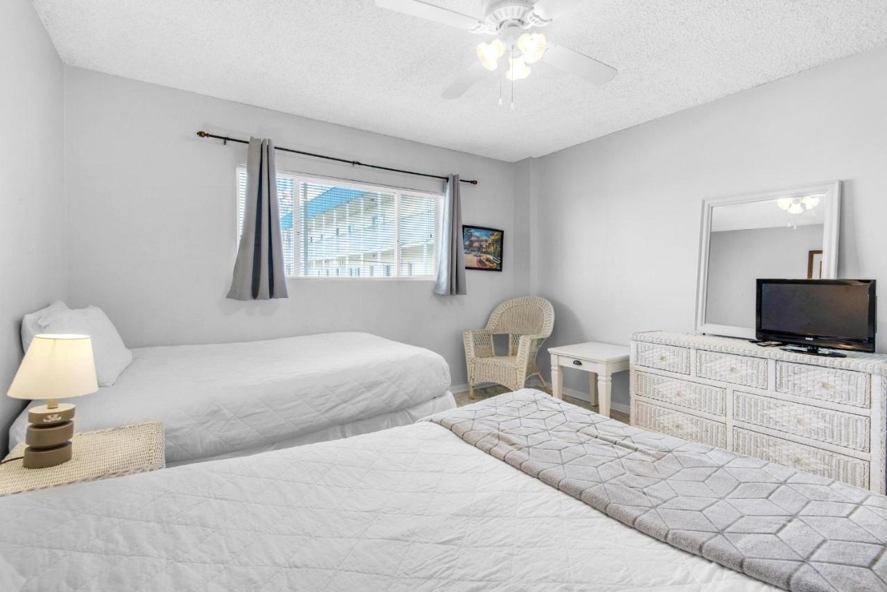 Apartamento Regency Towers 1320